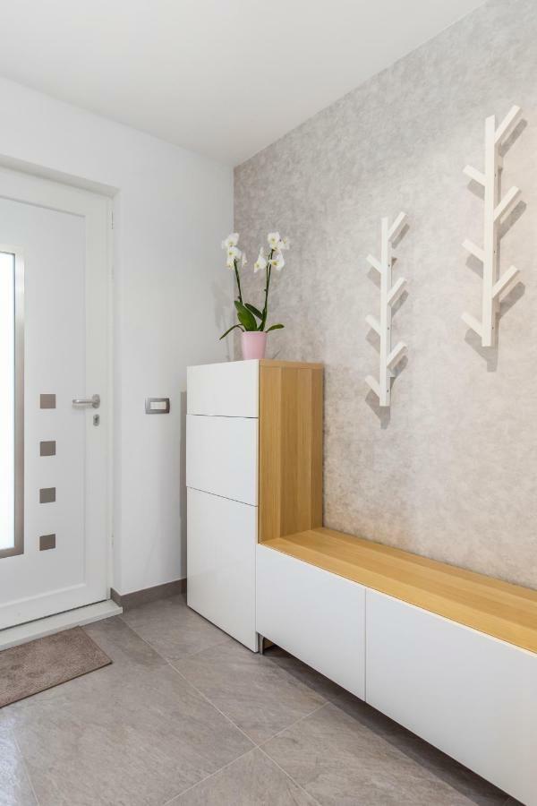 Apartment Niki โอปาติยา ภายนอก รูปภาพ